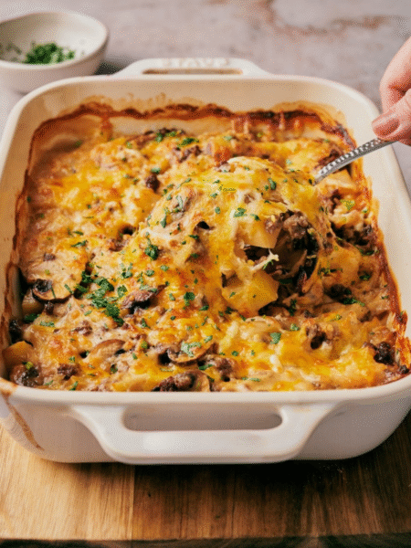 Ground Beef and Potatoes Casserole Recioe