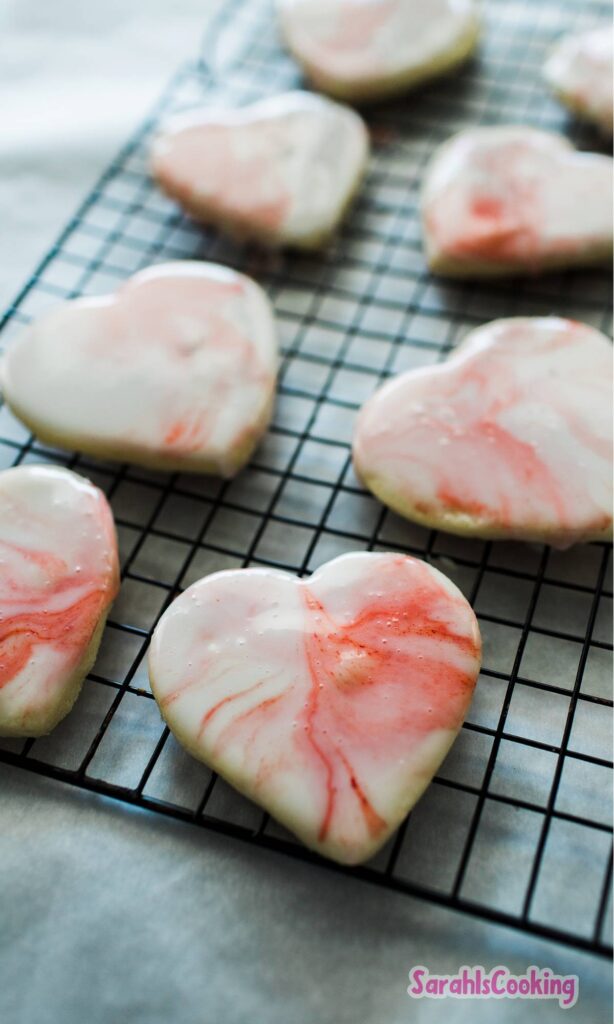 Marbled Meringue Hearts Recipe